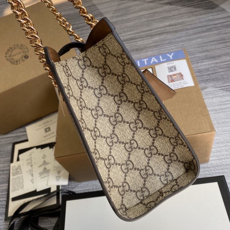Gvc*1 tote bags